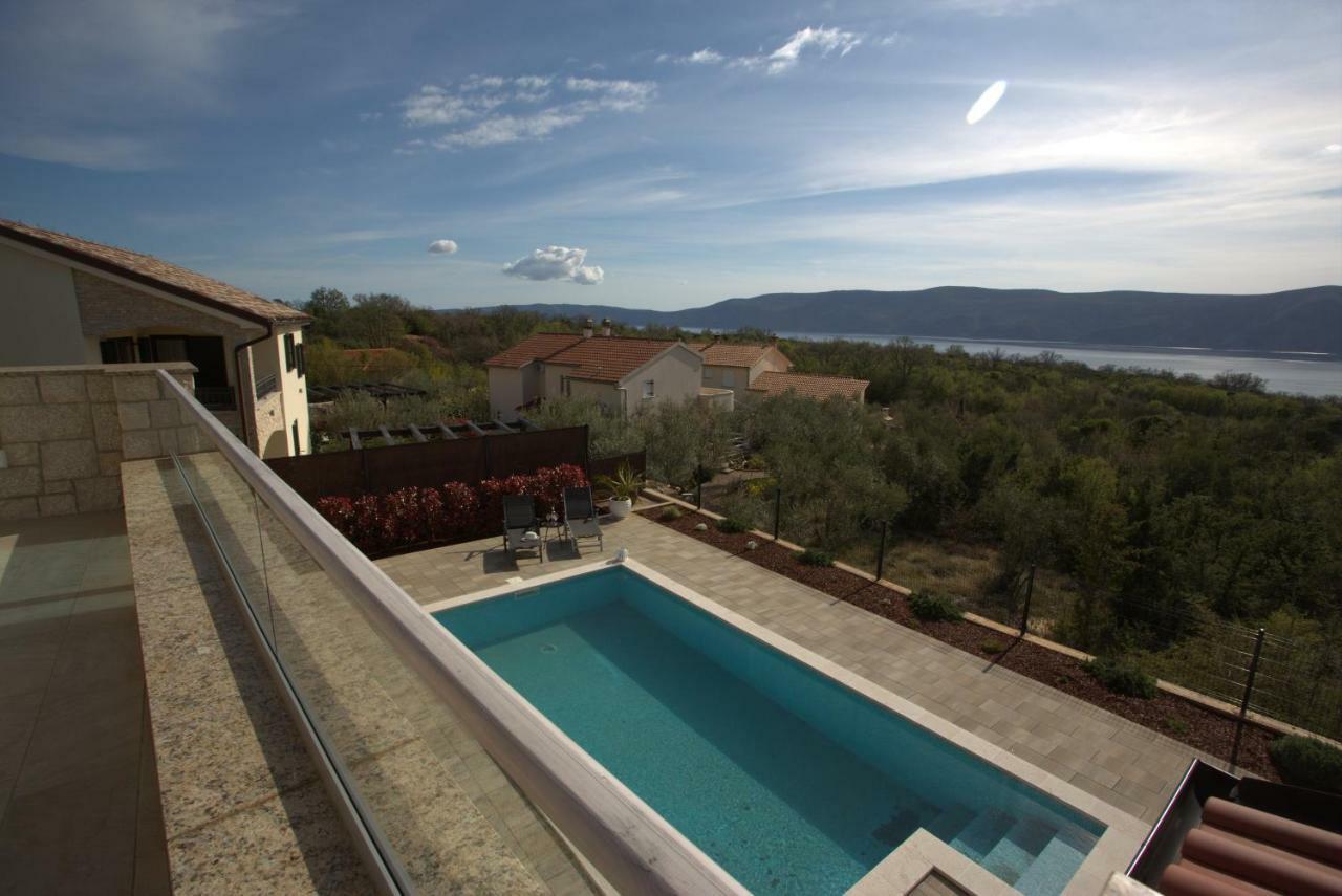 Luxury Villa Lidija Brzac Exterior photo